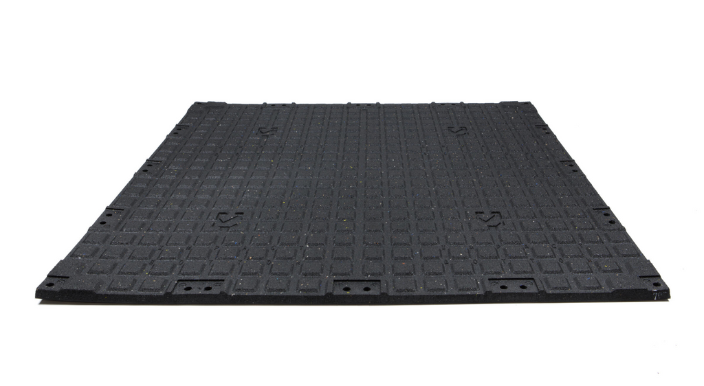 Pure Black Tile | rubber sporttegel - sfeerfoto 4